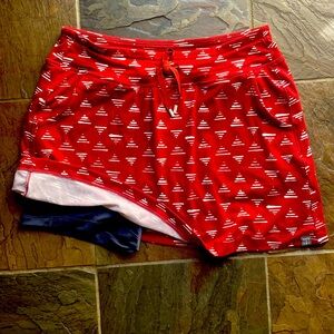 Elastic waist, skort with pockets and hidden short